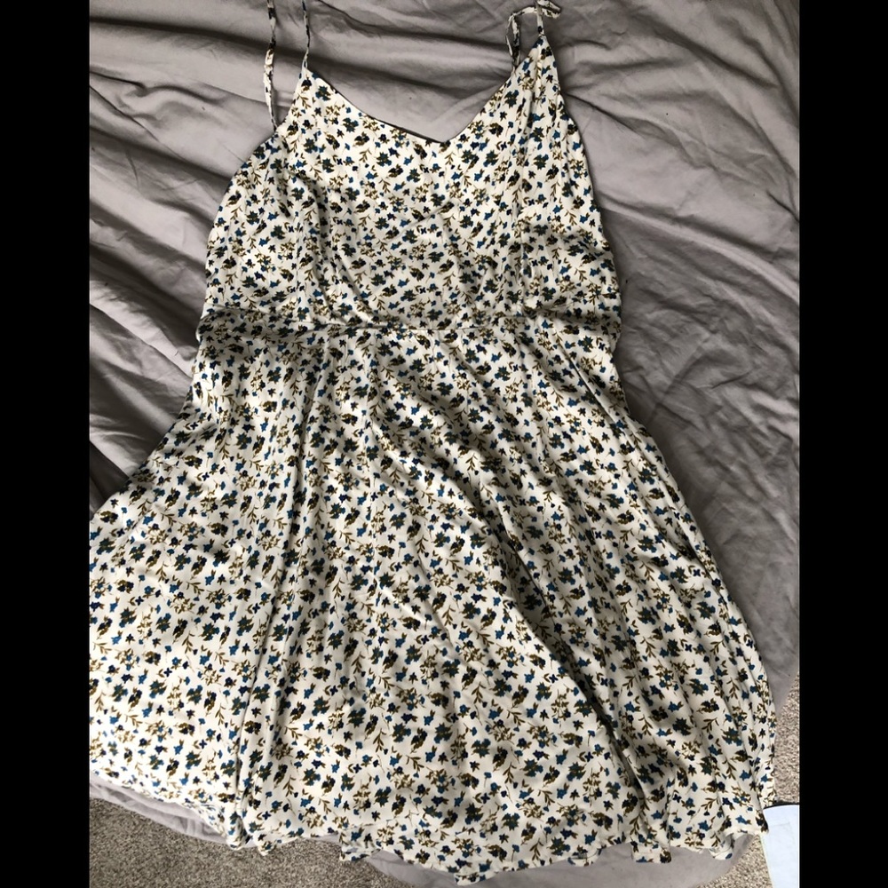 Flower flowing dress